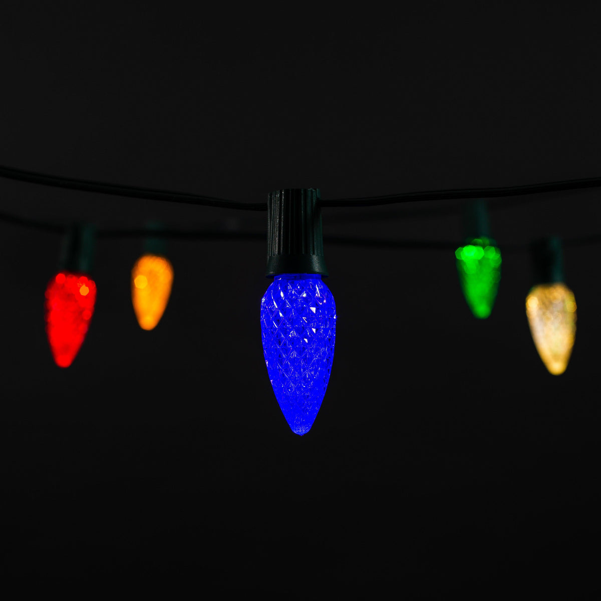 C9 LED Faceted Bulb (25 pieces) | Christmas